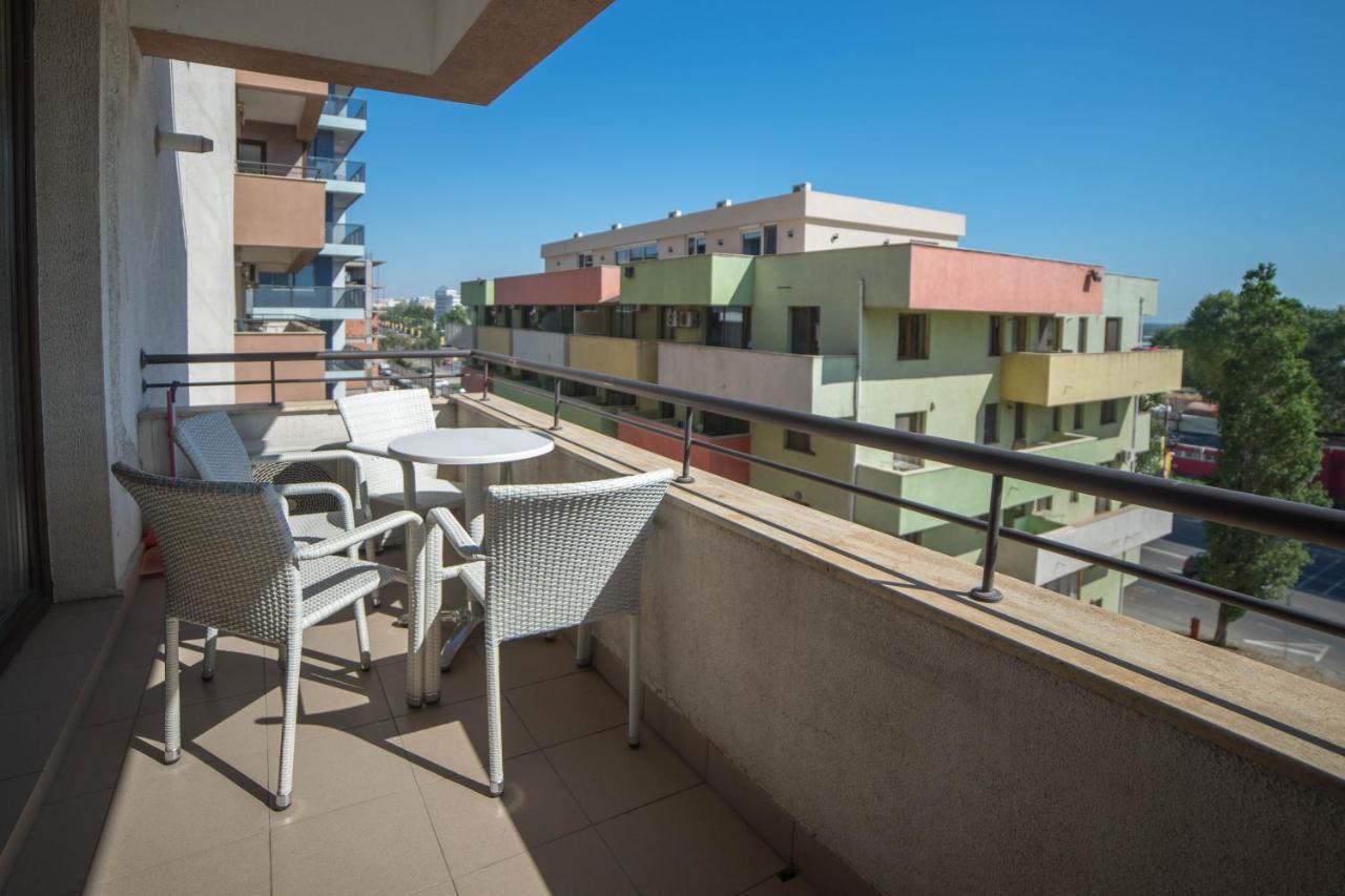Lake Boutique Apartments & Rooms Mamaia Buitenkant foto