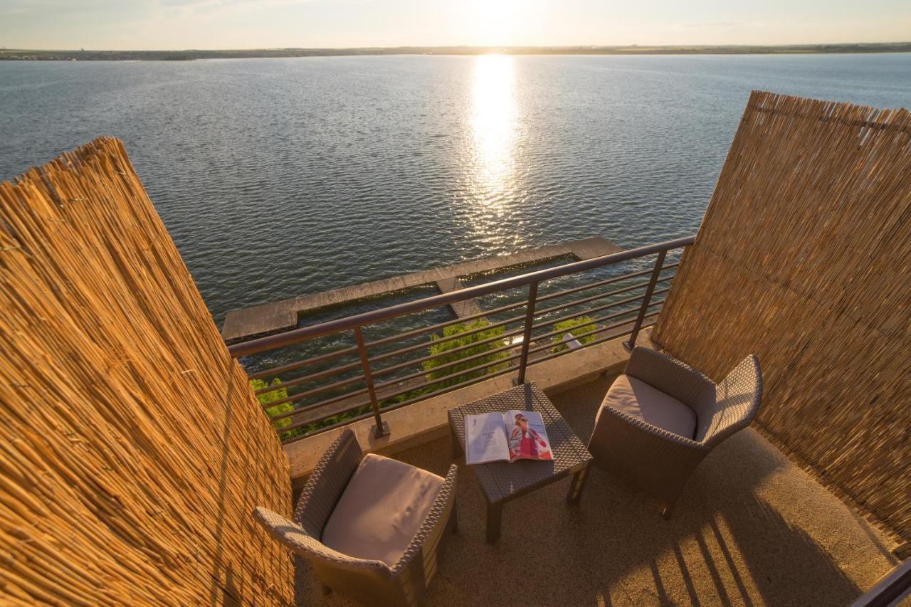 Lake Boutique Apartments & Rooms Mamaia Buitenkant foto