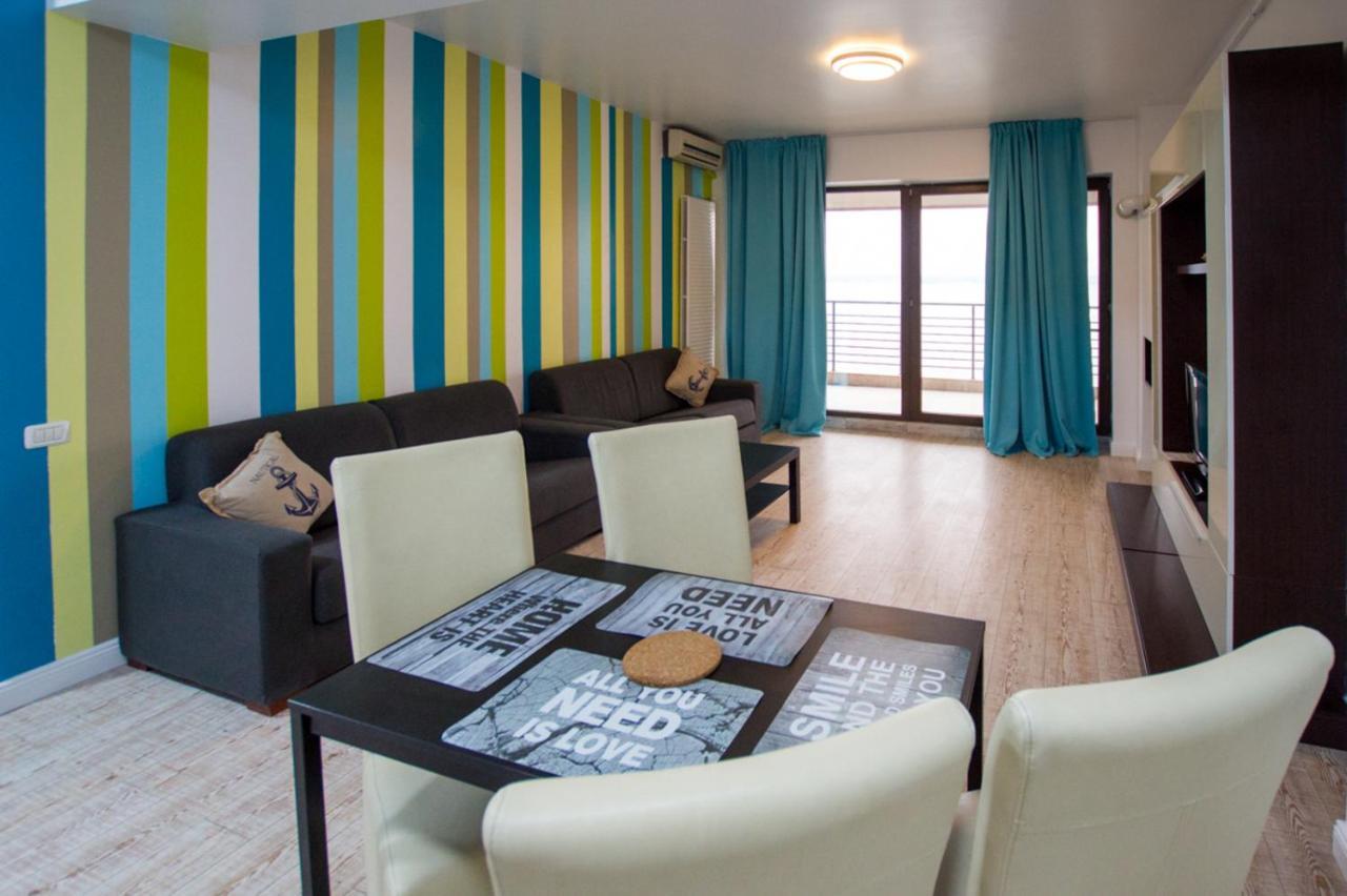 Lake Boutique Apartments & Rooms Mamaia Buitenkant foto