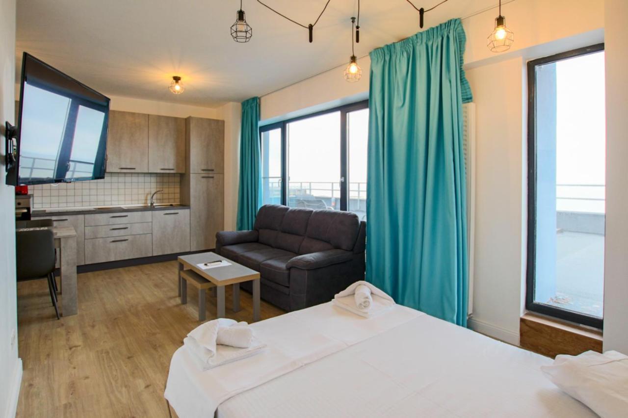 Lake Boutique Apartments & Rooms Mamaia Buitenkant foto