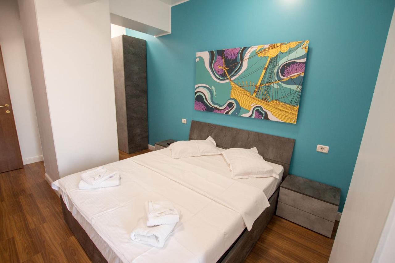 Lake Boutique Apartments & Rooms Mamaia Buitenkant foto